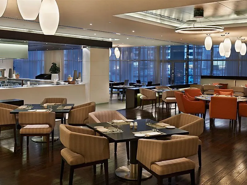 Hyatt Place Dubai Al Rigga Szálloda